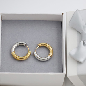 Two-Tone Titanium Steel Hoop <b>Earrings</b> Gold Silver Mixed Color Everyday Wear Geometric Design Stainless Steel Ear <b>Posts</b> - Product Image 1