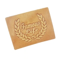 Fabricant de patchs en cuir personnalisés Impression en cuir en gros pour étiquettes de vêtements