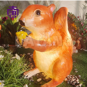 Lampe 3D en forme d'écureuil personnalisée IP65 avec corps en résine PVC transparente et fibre de verre pour les décorations extérieures de jardin, de mariage, de Diwali, de Ramadan - Product Image 5