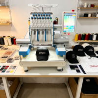 Machine à broder compacte haut de gamme à 12 aiguilles, 1000 tr/min, pour la broderie de casquettes et le branding de vêtements de sport