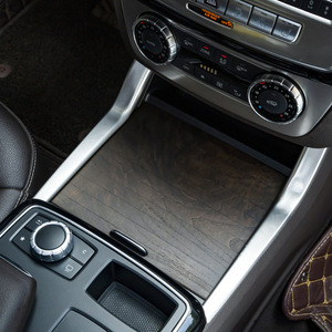 Panel de consola central Xingbaiwang de acero inoxidable con acabado pulido para Mercedes-Benz ML GLE GL GLS - Product Image 4
