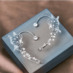 Clip d'<span class=keywords><strong>oreille</strong></span> papillon tendance, style féerique, avec strass, sans perçage, pour femmes et jeunes filles, bijoux <span class=keywords><strong>de</strong></span> fête - Product Image 6