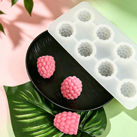 Eetbare siliconen mal voor 3D mini fruitijsjes - aardbei, perzik, mango vormen