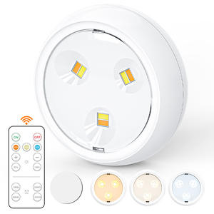 Luz LED nocturna T033-CW de 3 colores, montada en superficie, con control remoto y atenuación, para gabinetes de cocina, fácil instalación - Product Image 2
