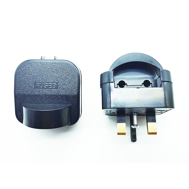 European Euro EU 2 Pin to UK 3Pin Power Socket Travel Plug Adapter Converter