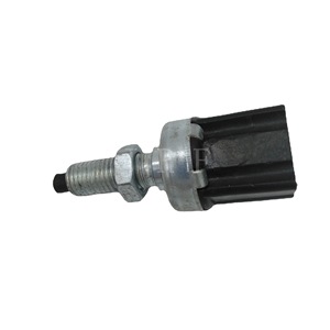 Interruptor de Luz de Freno Kim Il 84340-04010 84340-32050 84340-35020 para Vehículos Toyota, Pieza de Repuesto - Product Image 1
