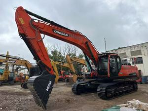 Excavadora de cadenas usada DOOSAN DX340LCA de 34 toneladas, diseño flexible y de bajo consumo para paisajismo y movimiento de tierras en parques. - Product Image 6
