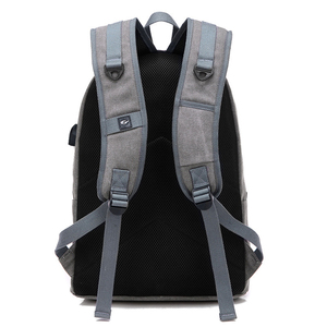 Mochila Impermeable para Hombre con Puerto USB y Protección Antirrobo, Forro de Poliéster, Personalizable - Product Image 2
