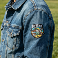 Patch brodé personnalisé à logo, en sergé haute densité, avec fixation auto-agrippante thermocollante ou à coudre, pour sacs à dos, vestes et chapeaux