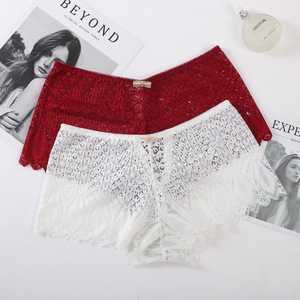 Promotion : Culotte string sexy haut de gamme en dentelle tricotée respirante pour femme, grande taille, avec découpes croisées - Product Image 4