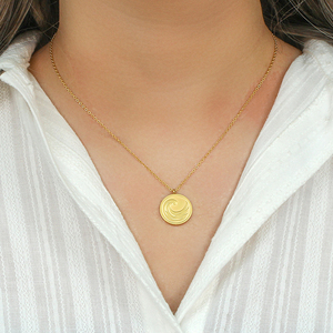 Kalung liontin koin ukir awan api gunung, Kalung Fashion gelombang laut timbul emas 18K tahan air - Product Image 5