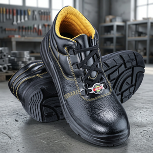 Chaussures de sécurité de la gamme Premium — spécialement conçues pour la classe dirigeante - Product Image 3