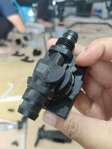 Conjunto de Válvula Solenoide Agras T70 Original de Fábrica para Drones Agrícolas T100 T70 T70P - Product Image 3