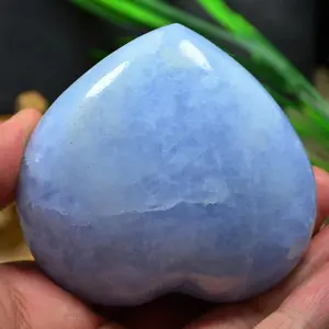 Azul Natural de la piedra azul de cristal de cuarzo en forma de corazón de Penito de granito