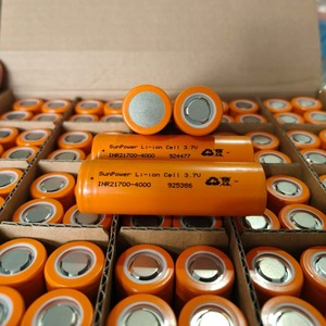 Muestra gratis 2025 barato Sunpower 4000 3,6 mAh Max <span class=keywords><strong>80A</strong></span> 21700 V recargable Li-Ion 4ah batería de alta potencia para linterna - Product Image 3