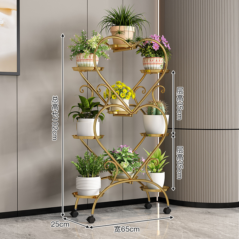 Nove piatti a forma di cuore neri