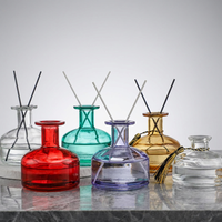 Bouteille diffuseur en verre coloré en gros, flacon vide plat et rond pour diffuseur d'arômes, emballage de parfum en verre