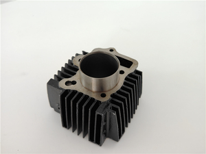 Cylindre maître d'embrayage Bajaj 100, bloc moteur de moto bicylindre à 4 soupapes, cylindre de moto - Product Image 2