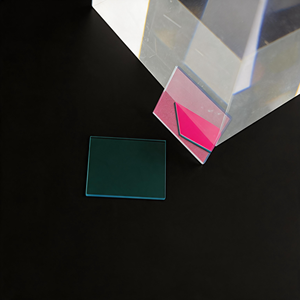 <span class=keywords><strong>Filtre</strong></span> optique en verre <span class=keywords><strong>anti</strong></span>-<span class=keywords><strong>reflet</strong></span> <span class=keywords><strong>bleu</strong></span> de haute qualité pour caméra CMOS CCD, vente en gros ODM OEM - Product Image 1