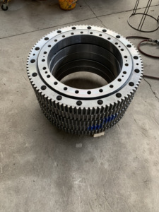 <span class=keywords><strong>UNIC</strong></span> 4-Point Contact Ball رافعة <span class=keywords><strong>UNIC</strong></span> <span class=keywords><strong>UR330</strong></span> Slewing Ring حلقة عالية الجودة - Product Image 4