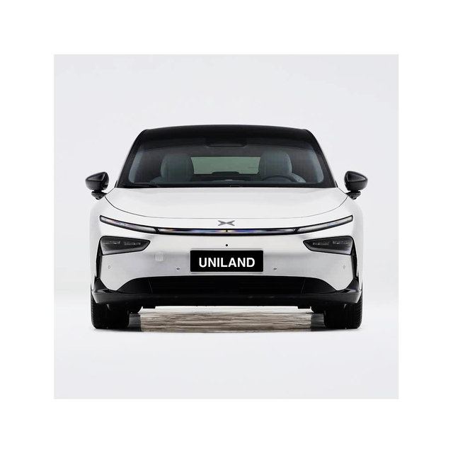2025 New Arrival Xpeng P7+ Luxury New Energy Vehicle High Speed 5 Seats with LHD Xiaopeng P7 Plus Chinese Cheap Auto