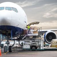 Transitaire aérien proposant des services d'expédition aérienne et express porte-à-porte de Shenzhen/Guangzhou à Kinshasa, Congo, avec un délai de transit de 7 à 15 jours