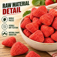 Volledige gevriesdroogde aardbeien, klaar om te eten, zoet gedroogd fruit in 1 kg bulkverpakking voor snacks en voedselverwerking