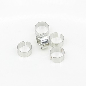 Pendientes de clip de aleación de zinc en forma de C, accesorio de joyería de moda unisex para ir al trabajo, color blanco K - Product Image 1