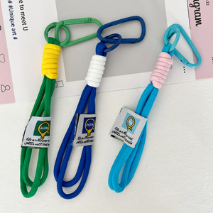 Porte-clés en corde pour sac à dos d'extérieur, cordon tressé avec boucle d'alpinisme, corde à <span class=keywords><strong>main</strong></span> pour couple, poupée de célébrité d'<span class=keywords><strong>Internet</strong></span> - Product Image 6