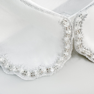 Collar de perlas de encaje estilo Peter Pan blanco desmontable para <span class=keywords><strong>mujer</strong></span>, <span class=keywords><strong>cuello</strong></span> <span class=keywords><strong>falso</strong></span> decorativo bordado de lujo para suéter y <span class=keywords><strong>camisa</strong></span> - Product Image 3