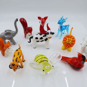 Decoratieve Custom Geblazen Groot Formaat Kunst Handgemaakte Murano Lampwork Glas Ambachten Bos Kardinaal Hert Leeuw Koe Bijen Dier Beeldjes - Product Image 1