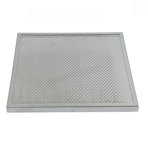 ถาดสแตนเลสแบบมีรูขนาด 60 x 40 ซม. สำหรับอบและตากขนม ใช้กับเครื่องอบ - Product Image 3