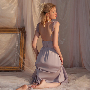 Lencería sexy de encaje con tirantes de seda y espalda descubierta para mujer - Product Image 3