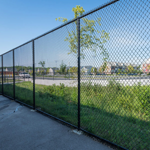 Clôture <span class=keywords><strong>en</strong></span> treillis métallique diamanté, clôture <span class=keywords><strong>en</strong></span> treillis cyclonique, rouleau <span class=keywords><strong>de</strong></span> treillis métallique <span class=keywords><strong>en</strong></span> PVC, clôture <span class=keywords><strong>en</strong></span> treillis d'acier pour terrains <span class=keywords><strong>de</strong></span> tennis et <span class=keywords><strong>de</strong></span> basketball - Product Image 6