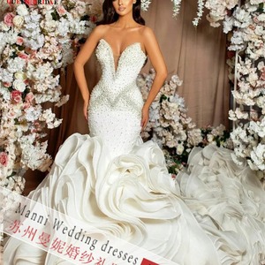 Vestido de Novia: Vestido de Novia Sirena con Escote Profundo en V para Mercados Transfronterizos Africanos - Product Image 3