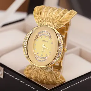 Europa Westerse Horloge Strass Vrouwen Mode Populaire Creative Oval Goud Legering Mesh Band Charmante Stijl Armband Horloge