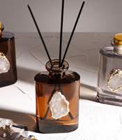 Diffuseur de parfum d'ambiance élégant de 180 ml style hôtelier avec bâtonnets en rotin, logo personnalisé pour salle de bain et chambre à coucher