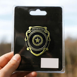 Insignias de Metal de escudo de <span class=keywords><strong>agencia</strong></span> gubernamental personalizadas, broche en relieve 3D de detective privado, aleación de Zinc para uniforme de seguridad y uso de guardia - Product Image 6
