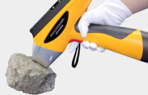 GPS 매핑 및 27,000mAh 배터리, 40개 이상의 원소 감지, 고속 SDD 감지기, 500K CPS 실험실 정확도, 현장용 휴대형 광석 분석기 XRF - Product Image 4