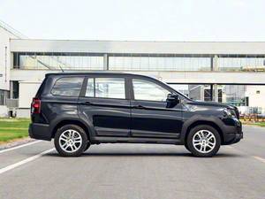 SWM Sway Big Tiger 1.5L Version Deluxe SUV de taille moyenne - Véhicule familial fiable pour les déplacements quotidiens et longue distance - Product Image 2