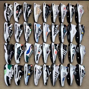 Zapatillas <span class=keywords><strong>de</strong></span> Deporte en <span class=keywords><strong>Stock</strong></span> a Precio <span class=keywords><strong>de</strong></span> Liquidación <span class=keywords><strong>Zapatos</strong></span> Modernos y Ligeros para Hombre Nuevo Estilo <span class=keywords><strong>de</strong></span> Malla con Suela Gruesa para Correr - Product Image 4