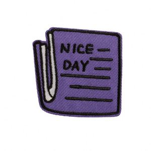 Parche termoadhesivo bordado morado con diseños de mariposa, 'Wow Girl', 'Help Girl', 'Mom Life', 'Trouble Make Book' para decoración de sombreros, sudaderas con capucha y bolsos - Product Image 5