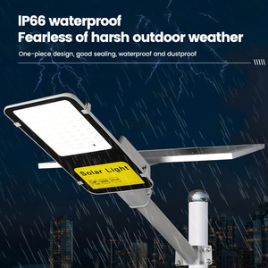 Đèn đường năng lượng mặt trời tích hợp <span class=keywords><strong>LED</strong></span> tiết kiệm năng lượng, chống nước IP66, <span class=keywords><strong>200W</strong></span> 300W 400W 500W - Product Image 3