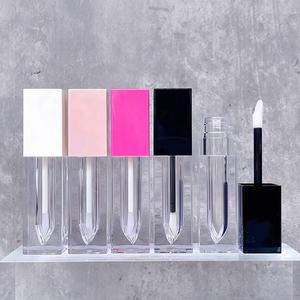 JIEMEI Bouteille de brillant à lèvres transparente carrée en PET de haute qualité, blanc mat, <span class=keywords><strong>rose</strong></span>, noir, tube de baguette de brillant à lèvres, conteneur de teinte à lèvres en gros - Product Image 1