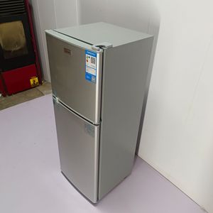 Refrigerador <span class=keywords><strong>Mini</strong></span> de Dos Puertas de Gran Capacidad (156L) con Enfriamiento Directo y Funciones de Refrigeración y Congelación - Product Image 3