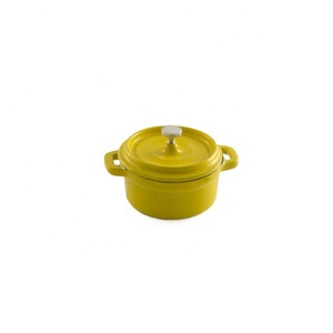Ensemble de 2 mini <span class=keywords><strong>cocottes</strong></span> de 8,5 oz avec couvercle, petit four hollandais pour la cuisson, ramequin en fonte émaillée, 0,25 litre, noir/blanc, 2 pièces - Product Image 3
