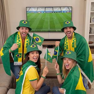 Kit de Apoyo para Aficionados al Fútbol 2026: <span class=keywords><strong>Bandera</strong></span> de País de Fútbol de 3x5 pies con Capa Patriótica, Calcetines, Bufanda, Gorro, Muñequeras y <span class=keywords><strong>Bandera</strong></span> de Mano - Product Image 4