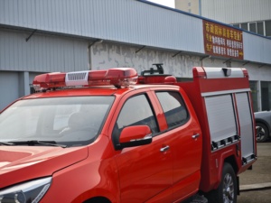 Camión de Bomberos Forestales Basado en Camioneta Isuzu 4x4 de China - Camión de Emergencia Todoterreno para Incendios - Product Image 6