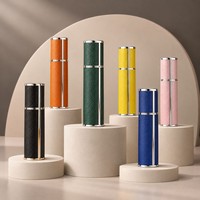 Flacon de parfum rechargeable 10 ml avec étui en cuir PU, atomiseur de voyage portable, flacon pulvérisateur, décanter de toner, plusieurs couleurs