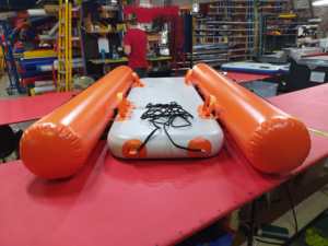 Camilla de Rescate Inflable y Balsa Salvavidas de PVC, Capacidad de 500 kg, Equipo de Rescate Portátil con Bomba y Kit de Reparación - Product Image 6